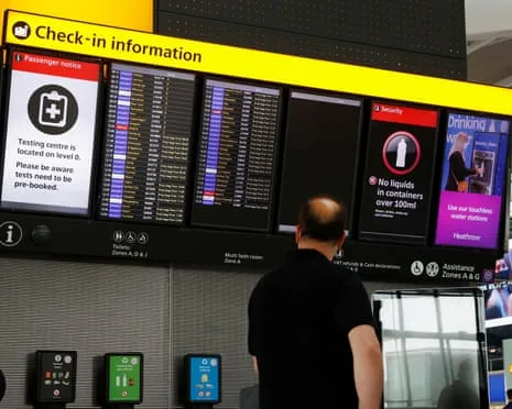 Serious Airport Delays Reported Throughout Europe After Technical Issue Affecting Boarding Services